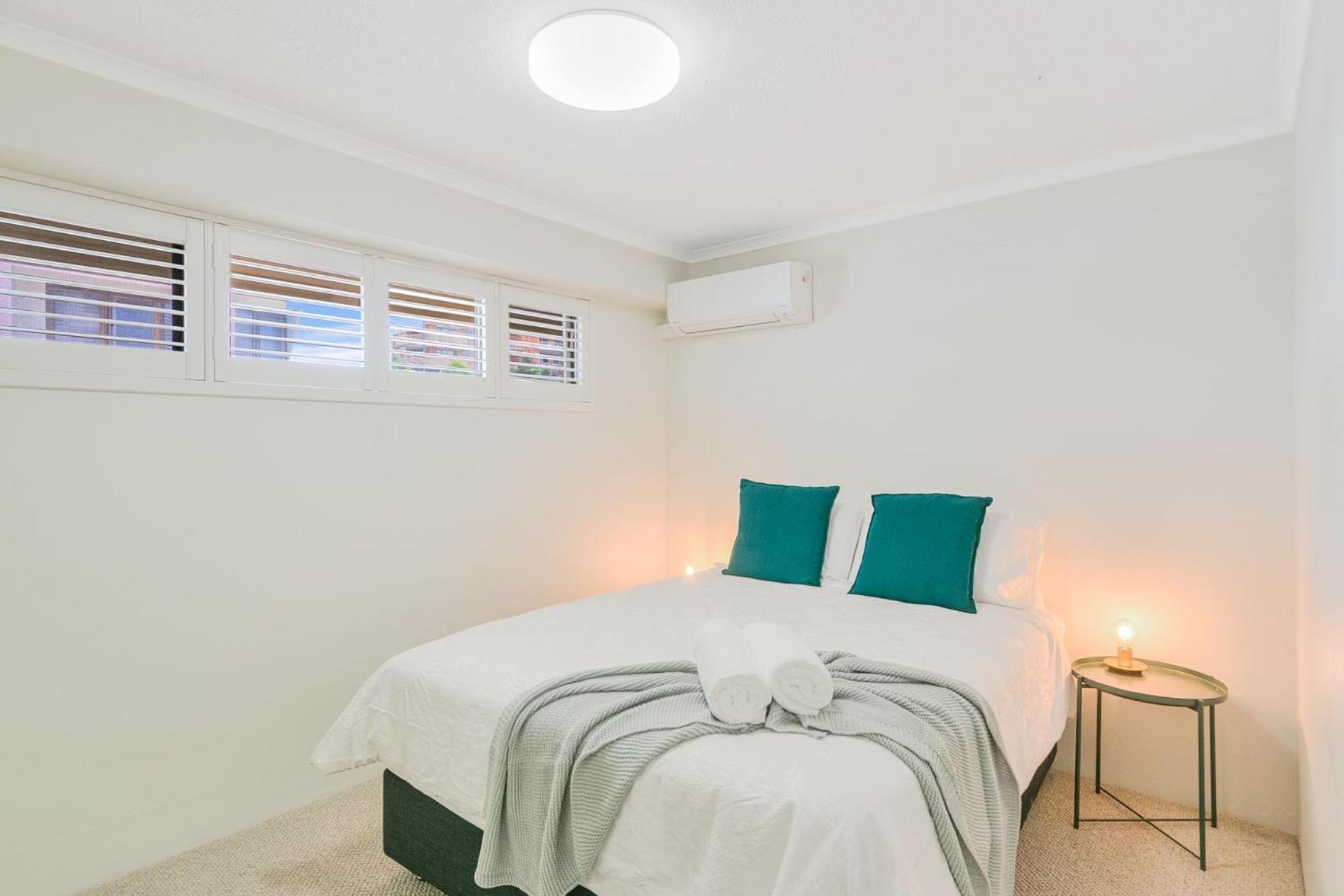 Cobden Court Unit 8 Gold Coast