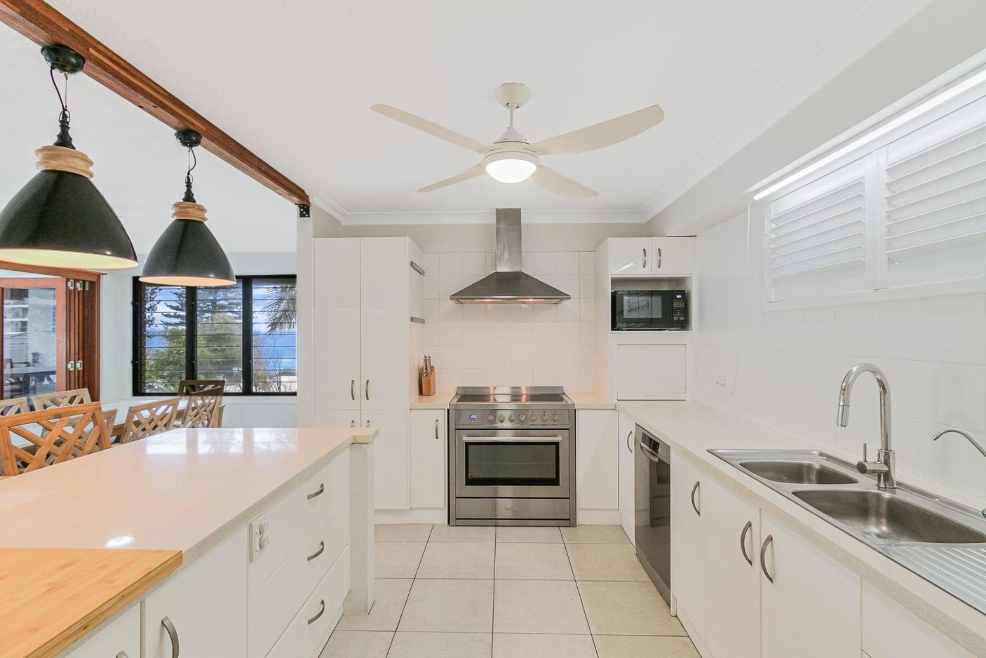 Apartment Cobden Court Unit 8